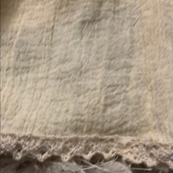 Adorable tie strap top - Picture 5 of 7